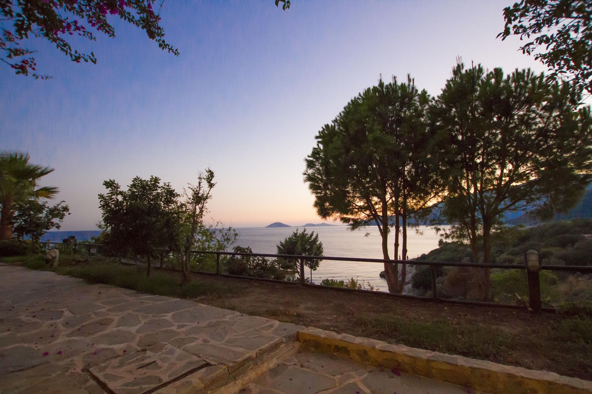 Kulube Hotel Kalkan Ngoại thất bức ảnh