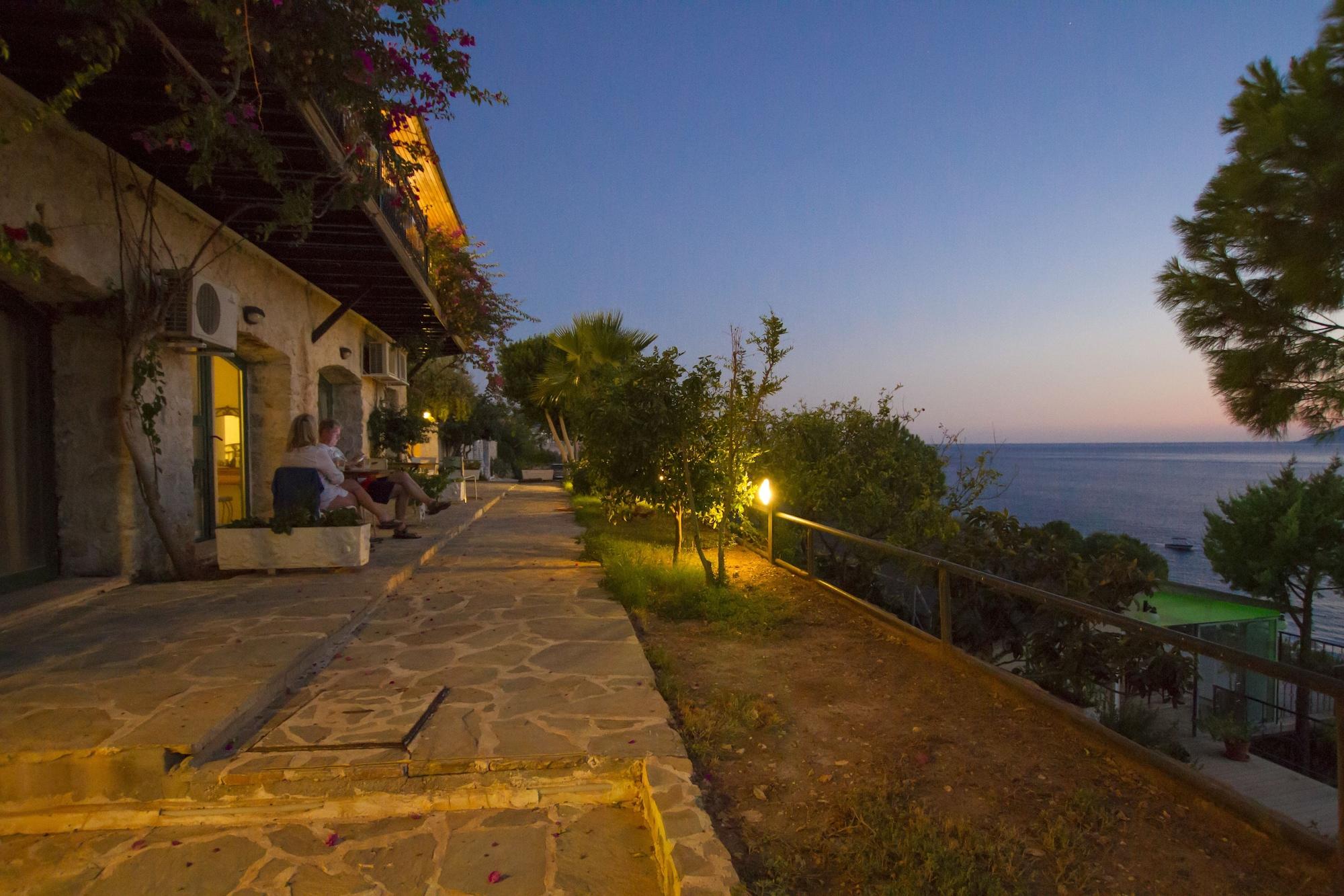 Kulube Hotel Kalkan Ngoại thất bức ảnh